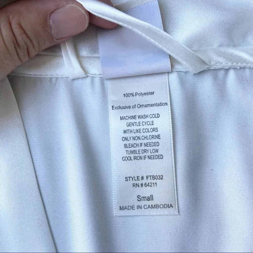 BLOOM BY JONQUIL The Bride Satin Wrap With Crystal
